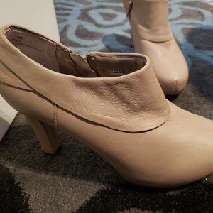 me Too... beige booties